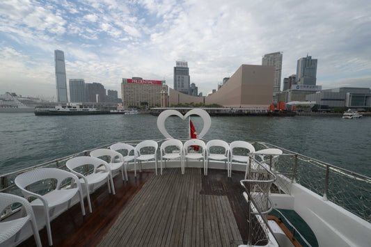 RP Victoria Harbour Tour Cruise Hong Kong | Free Drinks + Snacks