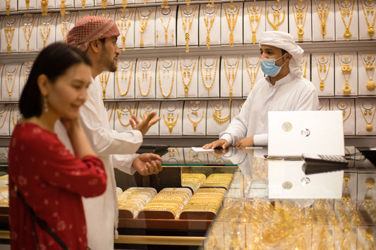 Dubai Aladdin Tour: Museums, Souks, street food and Boat Guided Tour