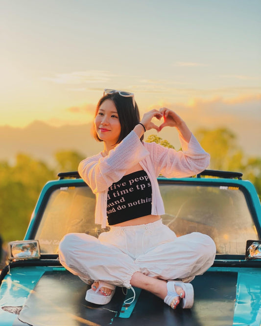 Mount Batur 4WD Jeep Sunset Tour With Photographer in Kintamani Bali