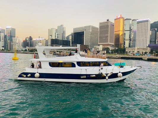 Western Yacht | Night Cruise Squid Fishing in Victoria Harbour