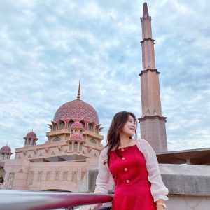 Putrajaya Half-Day Sightseeing Cruise