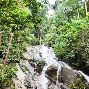 Kanching Waterfalls with Batu Caves and Ramayana Cave Exploration