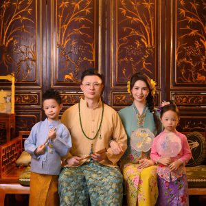 Baba Nyonya Costume Rental Experience in Jonker Street Malacca
