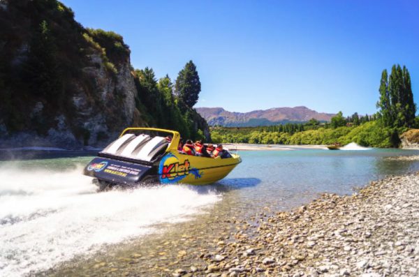 1 Hour Kawarau Rivers Shotover Jet Boat Ride Experience