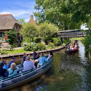 From Amsterdam: Giethoorn Day Trip with Canal & Village Tour