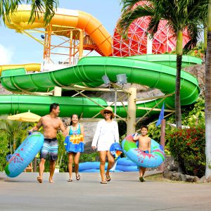Wet 'n' Wild Hawaii Waterpark Admission in O'ahu